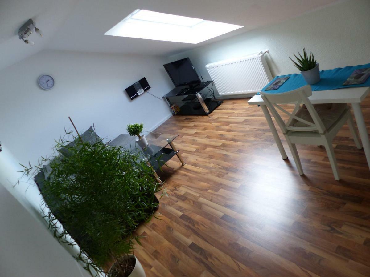 Schoene Komplette Ferienwohnung In Wesel Wesel  Exterior foto